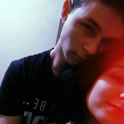 Влад Костров